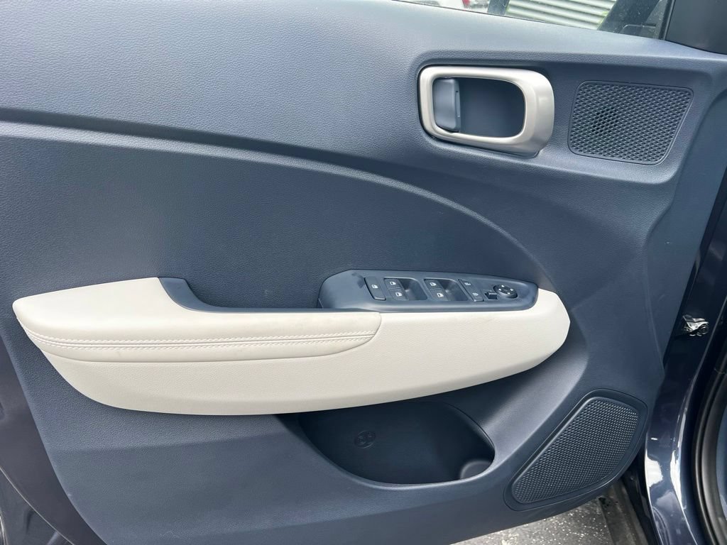New 2026 Hyundai Venue SEL FWD image 24