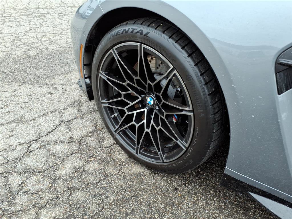 Used 2025 BMW M4 xDrive Competition AWD/4WD image 9