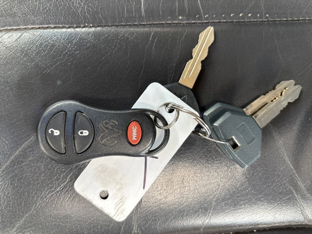 Used 2001 Dodge Ram 3500 Truck 2WD Quad Cab image 30