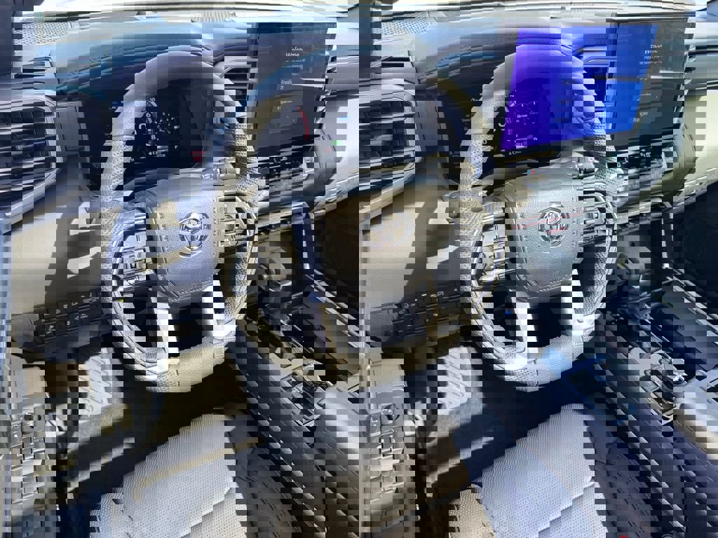 Used 2026 Toyota Sequoia Platinum image 16