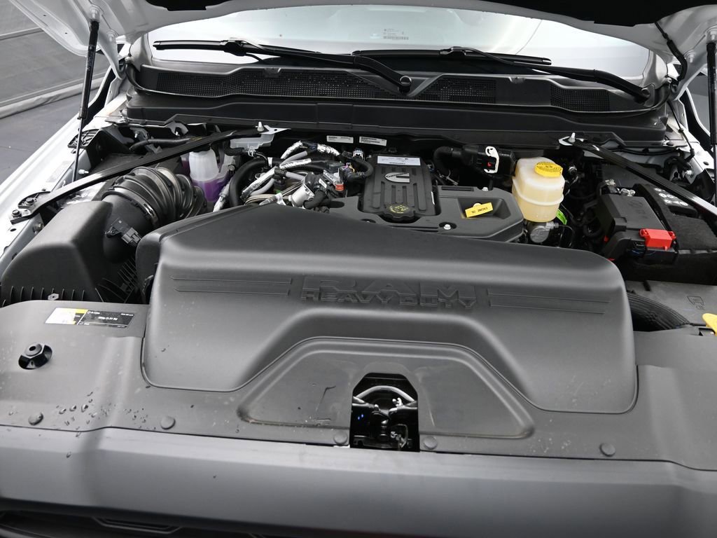 New 2026 RAM 3500 Tradesman AWD/4WD image 38