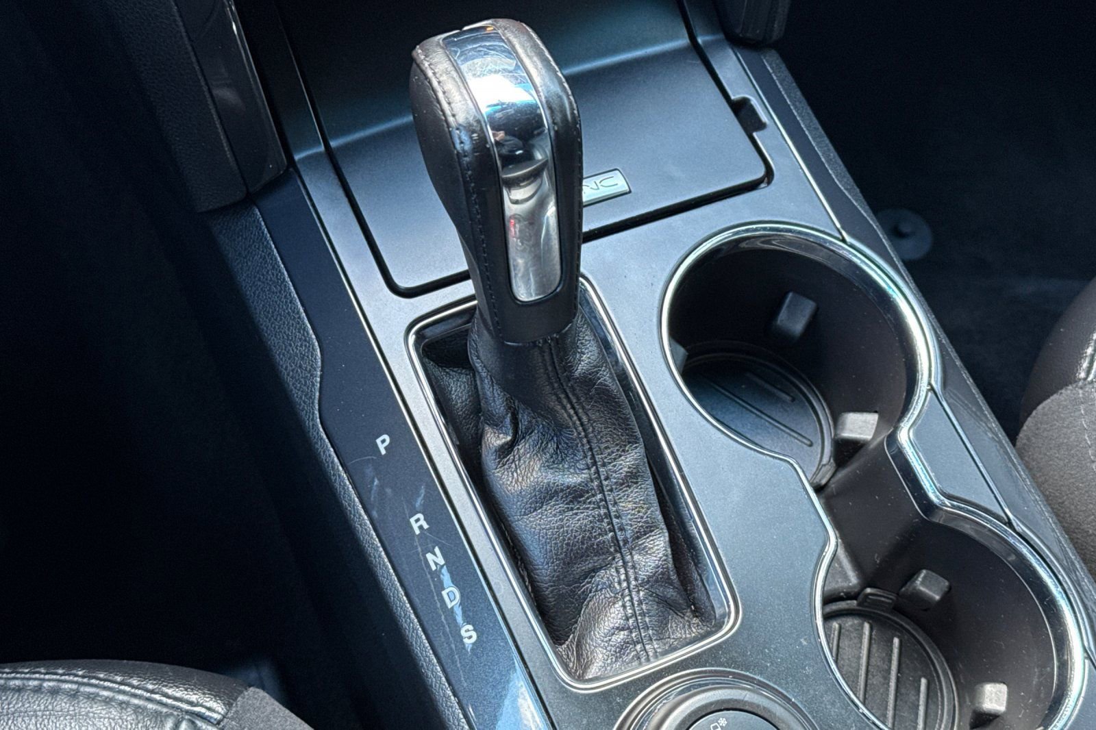 Certified 2017 Ford Explorer XLT w/ Equipment Group 202A image 23