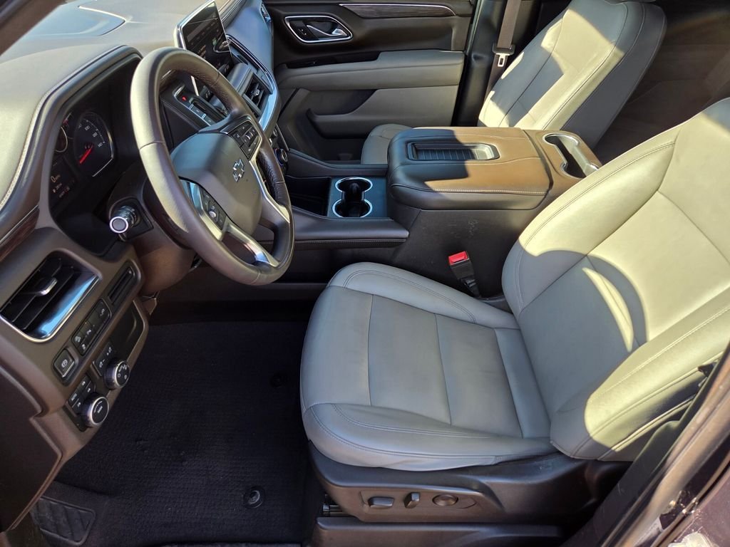 Used 2021 Chevrolet Suburban Z71 AWD/4WD image 13