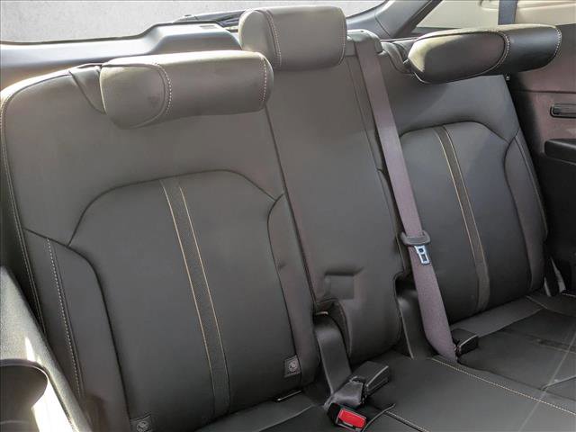 Used 2024 MAZDA CX-90 3.3 Turbo w/ Select Package image 19