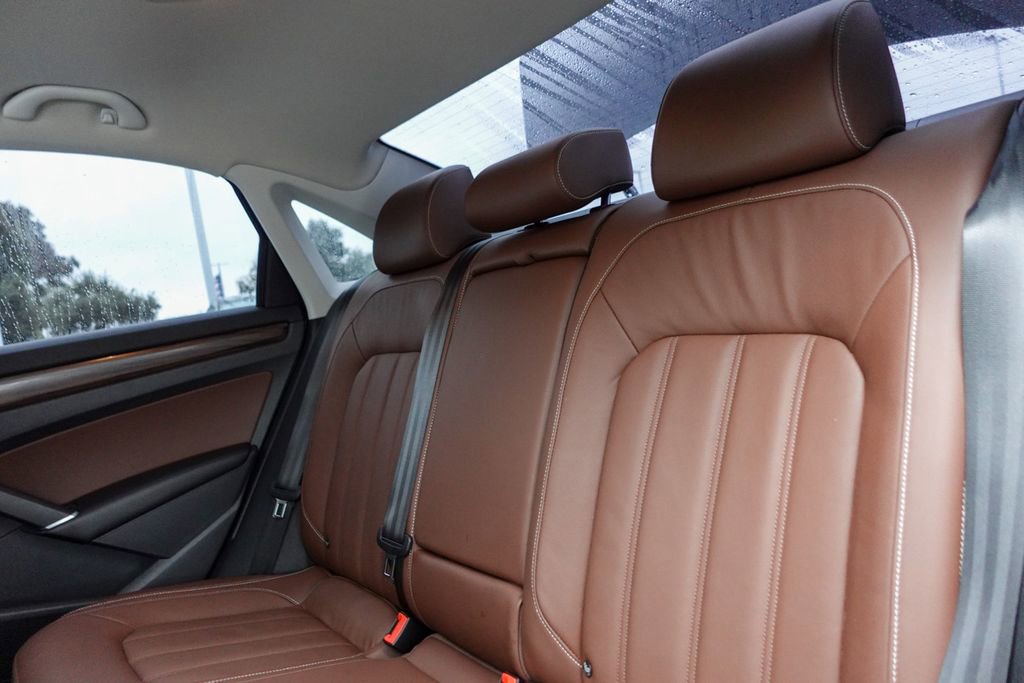 Used 2022 Volkswagen Passat 2.0T image 25