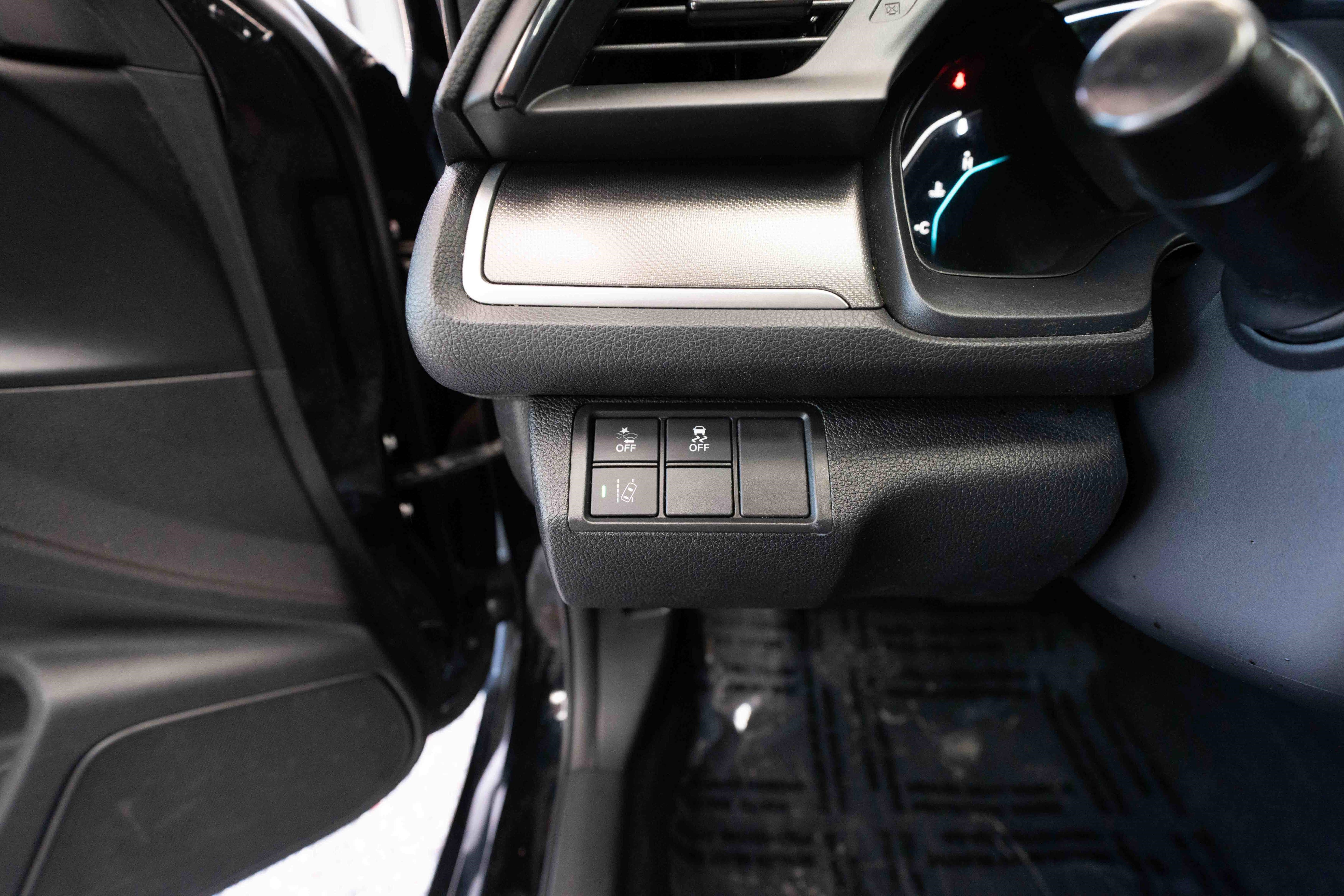 Used 2019 Honda Civic LX image 11