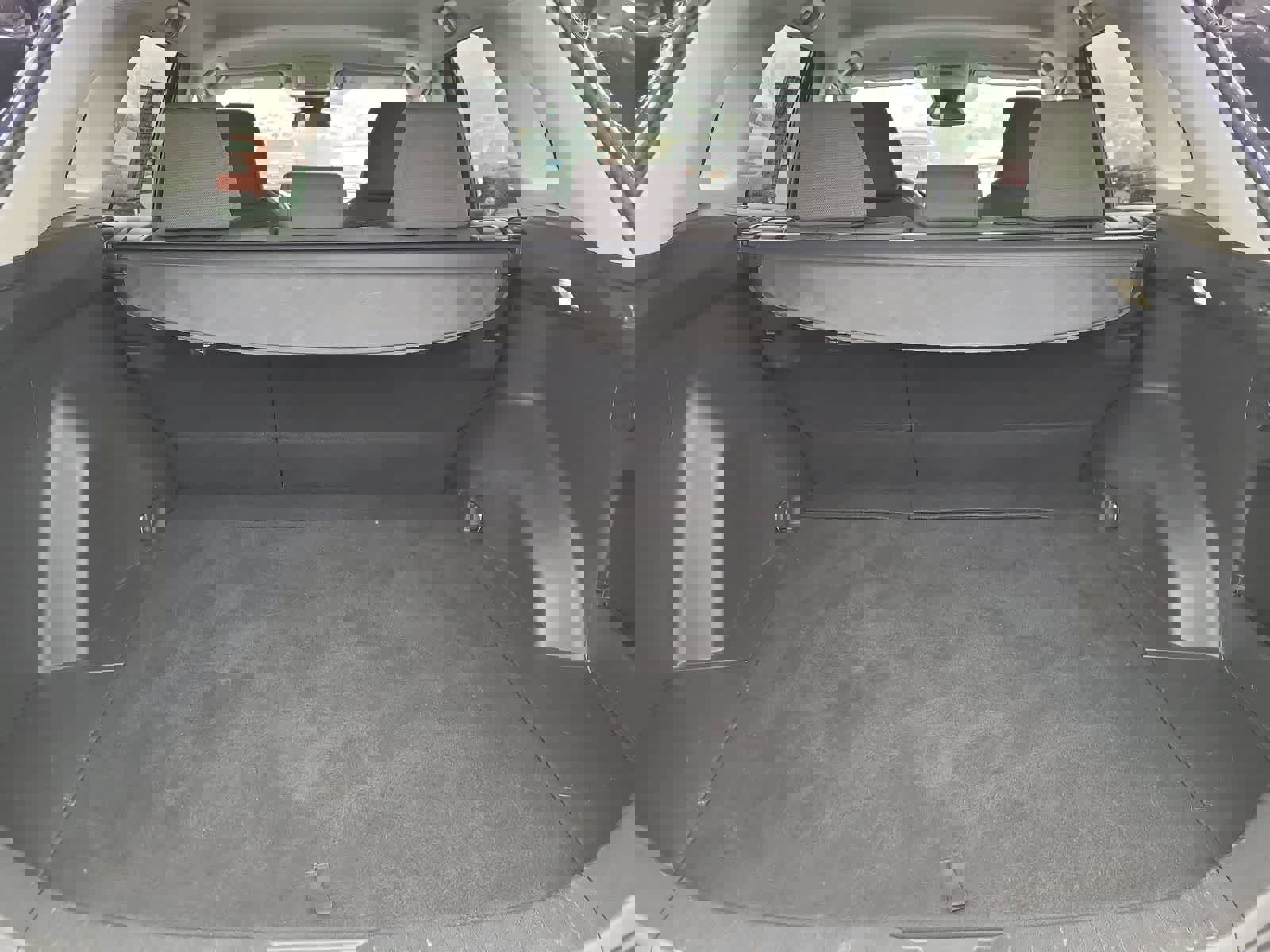 Used 2024 Toyota RAV4 XLE image 27