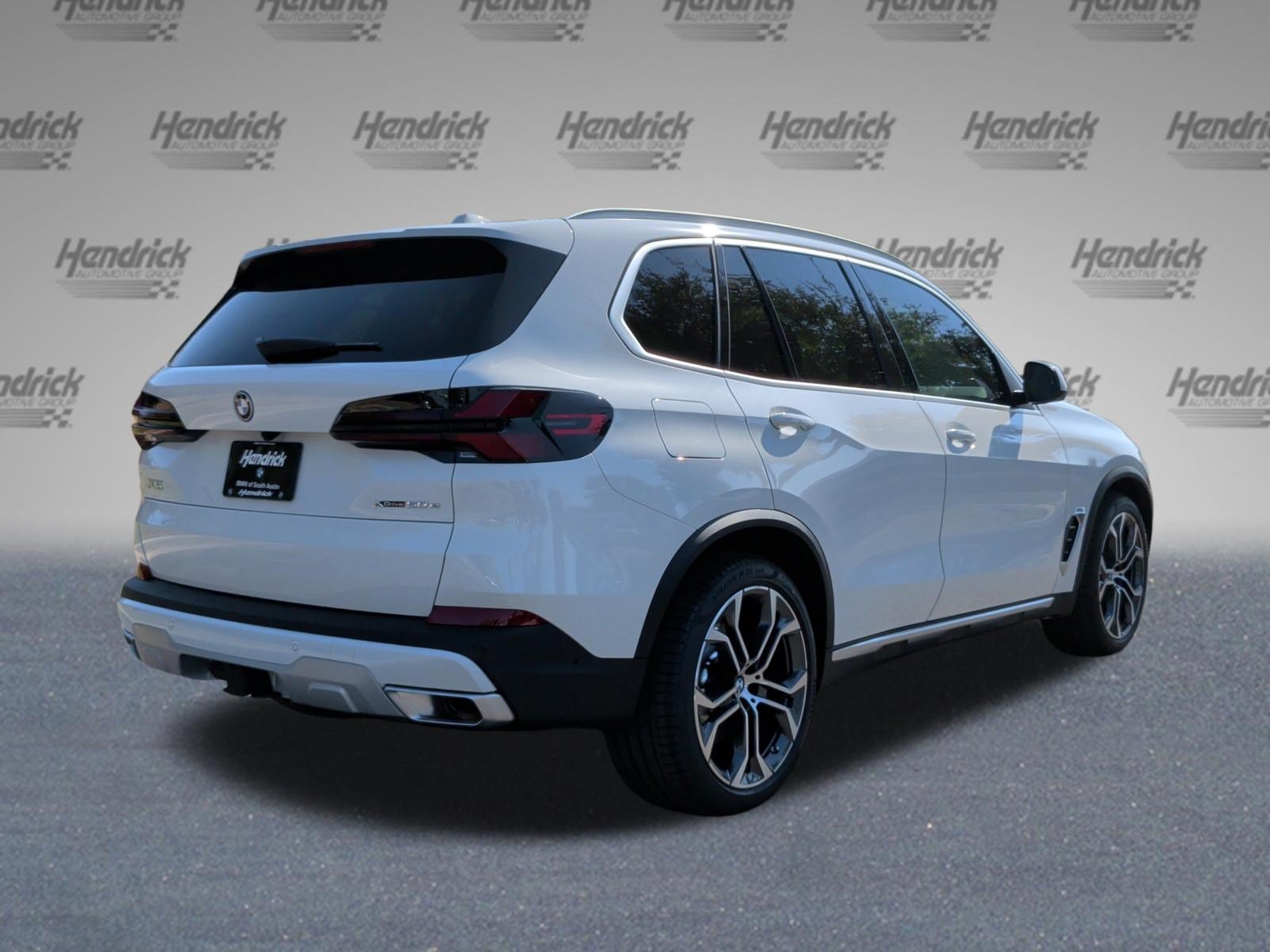 Used 2026 BMW X5 xDrive50e w/ Climate Comfort Package AWD/4WD image 10
