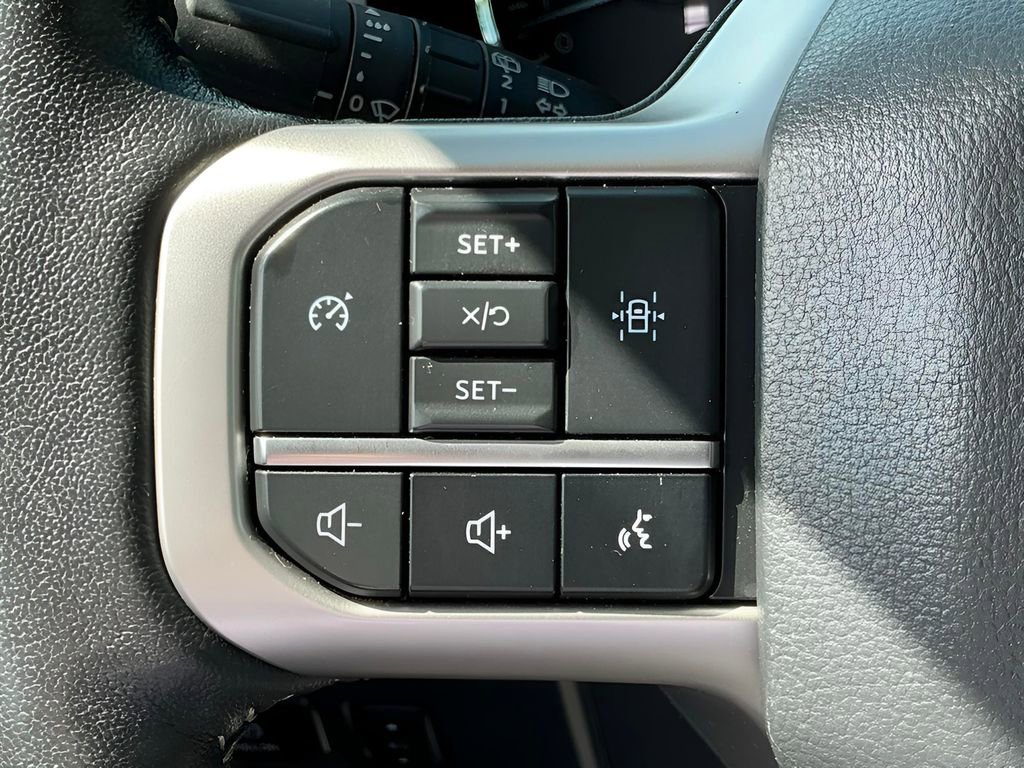 Certified 2024 Ford Expedition Max XLT image 34