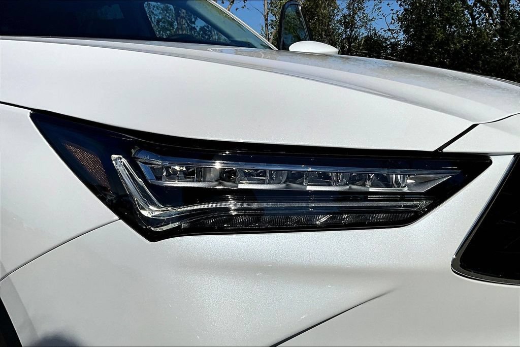 New 2026 Acura MDX w/ Technology Package FWD image 24