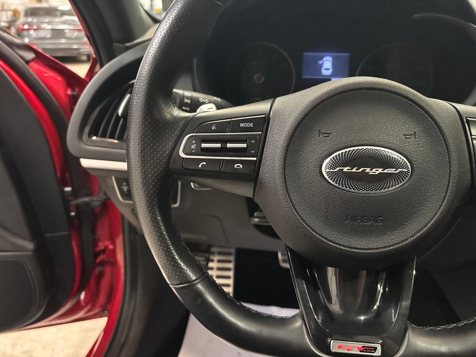 Used 2020 Kia Stinger GT-Line w/ Sun & Sound Package AWD/4WD image 12