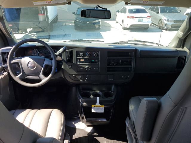 New 2026 GMC Savana 2500 Extended RWD image 12