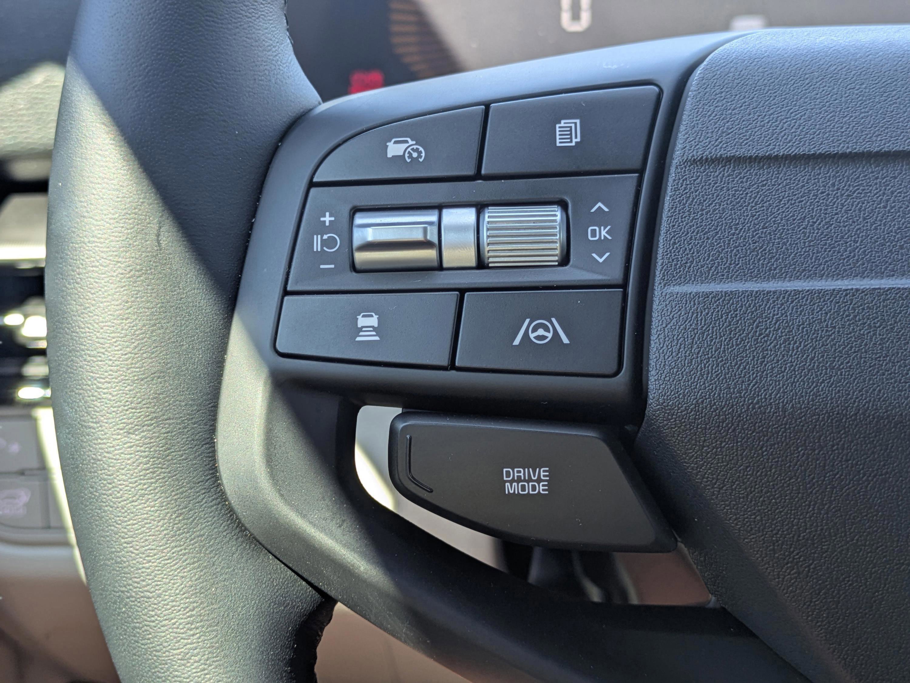 New 2026 Kia Sportage EX FWD image 13