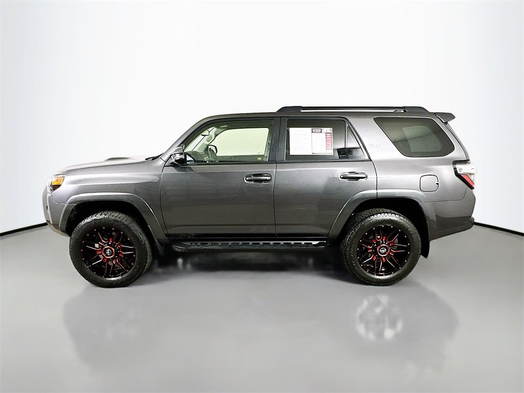 Used 2019 Toyota 4Runner TRD Off-Road Premium image 5