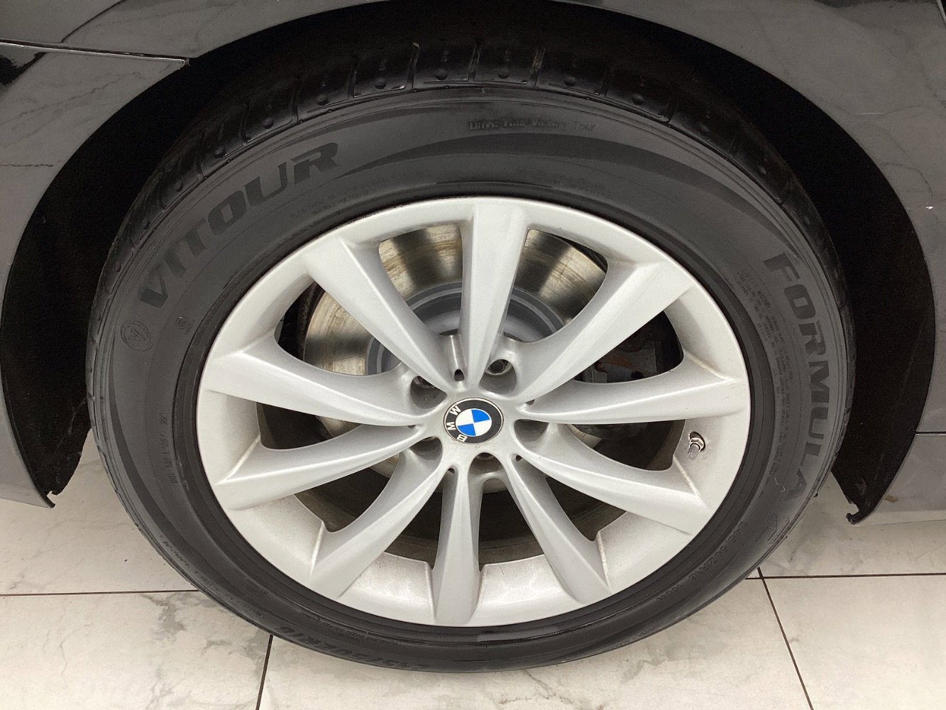 Used 2019 BMW 740i xDrive image 49