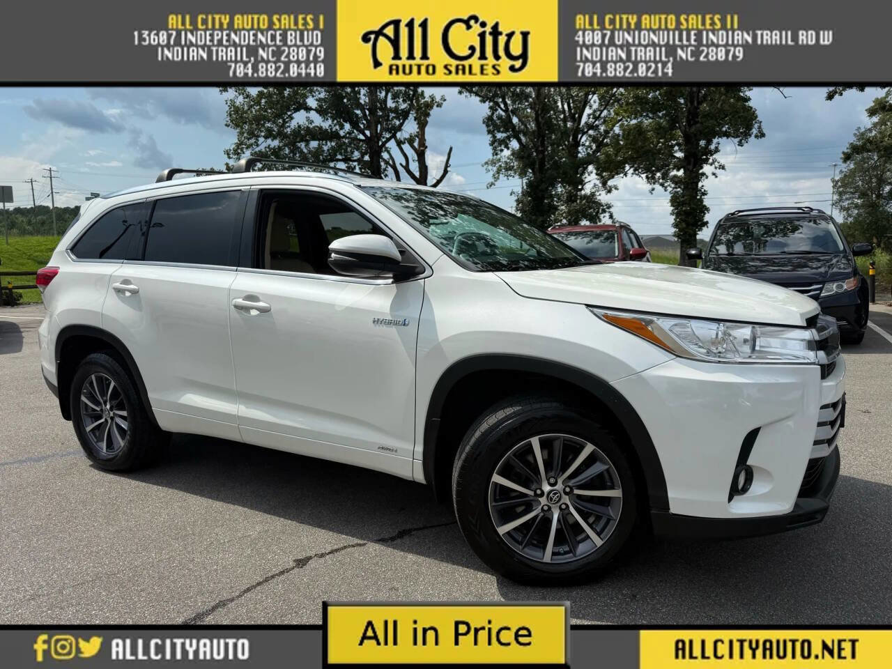 Used 2017 Toyota Highlander XLE image 1