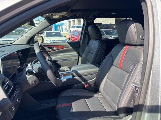 New 2026 Chevrolet Traverse RS image 9