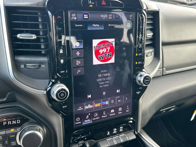 New 2027 RAM 1500 4x4 Crew Cab image 31