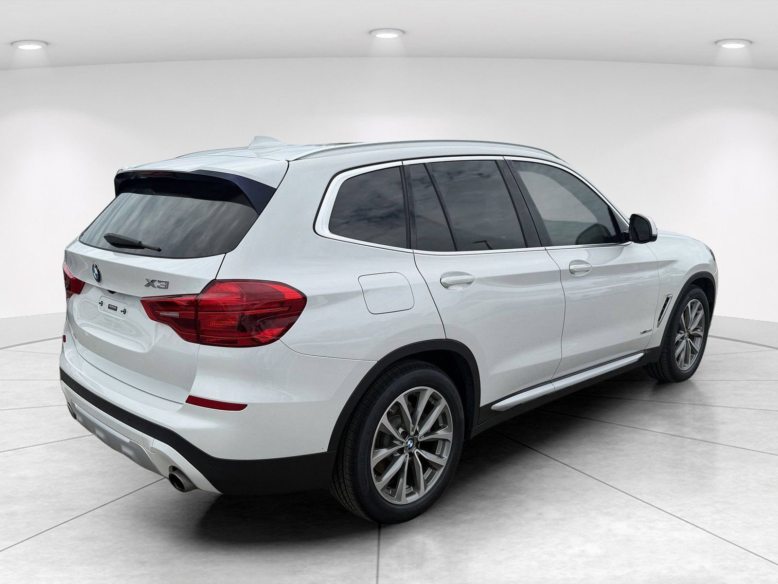 Used 2018 BMW X3 xDrive30i AWD/4WD image 6