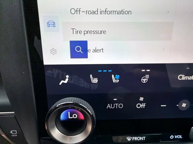 Used 2024 Lexus GX 550 AWD/4WD image 63