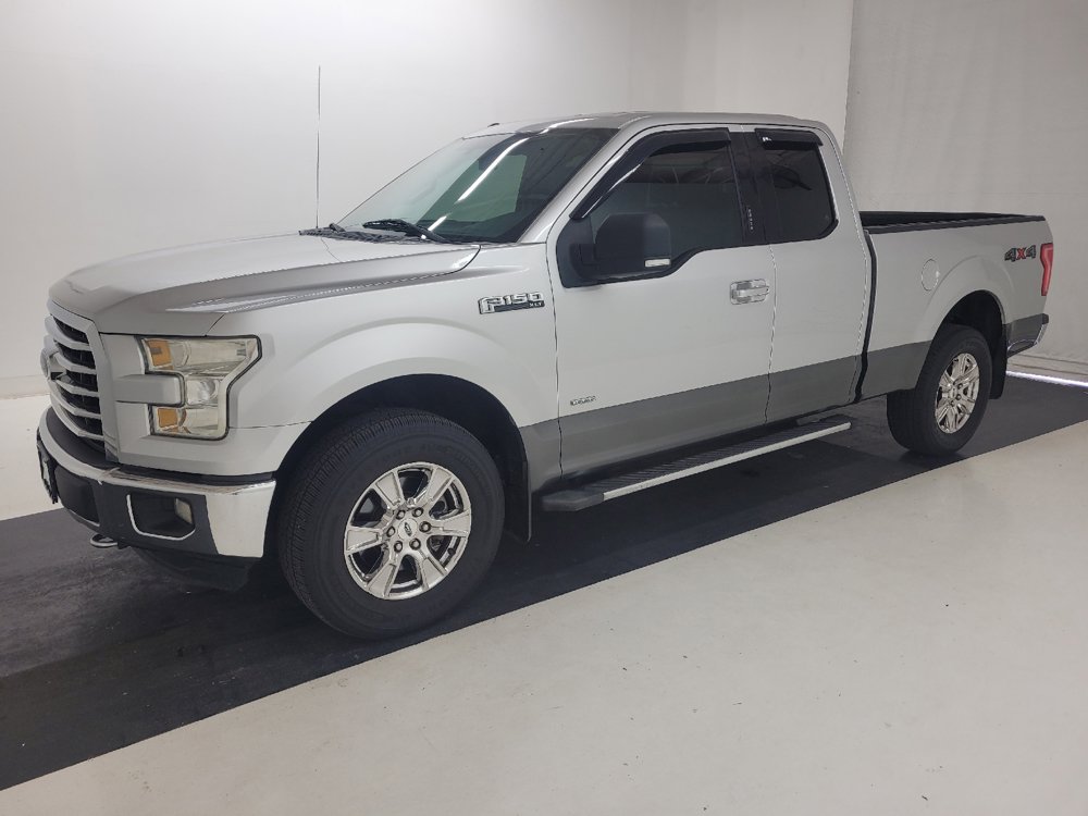 Used 2015 Ford F150 XLT w/ Equipment Group 302A Luxury AWD/4WD image 2