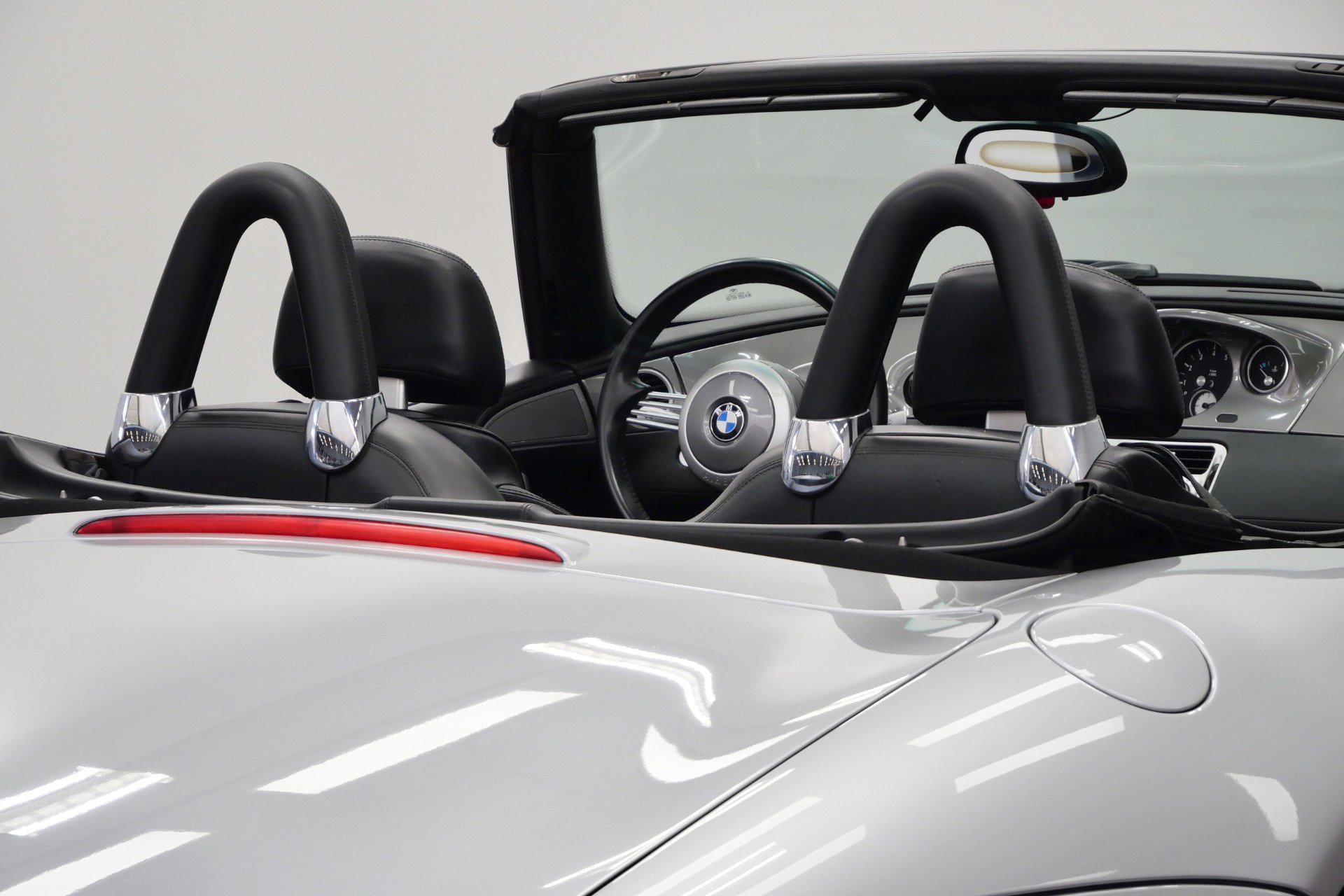 Used 2002 BMW Z8 RWD image 52
