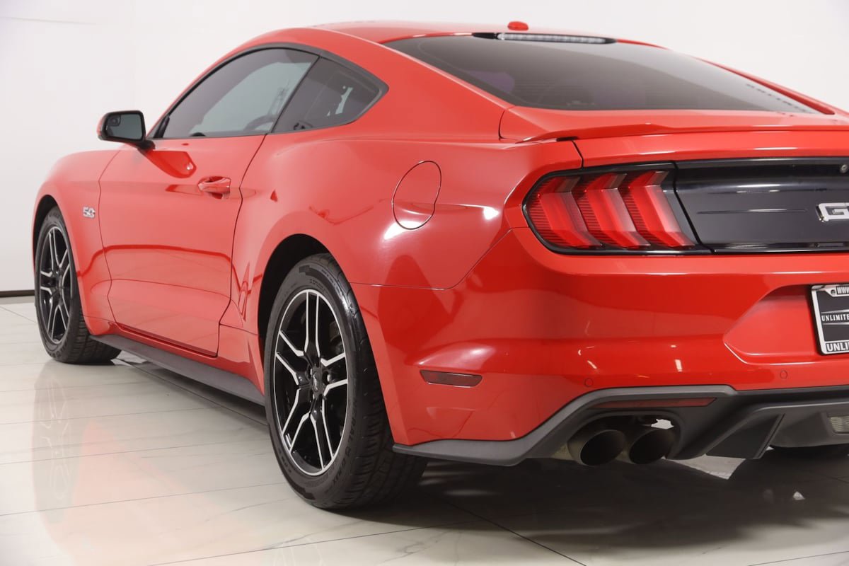Used 2019 Ford Mustang GT RWD image 28