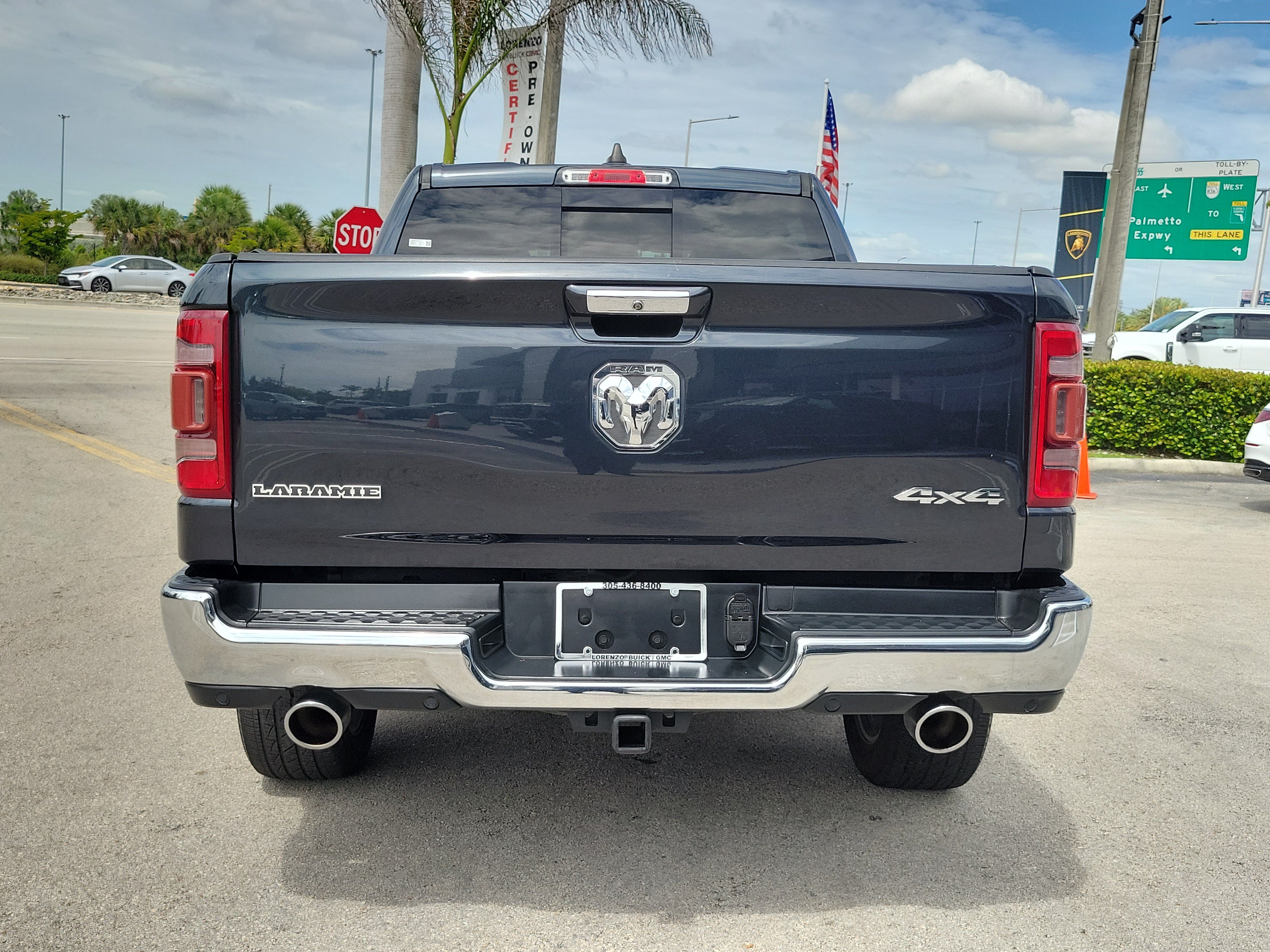 Used 2019 RAM 1500 Laramie AWD/4WD image 6