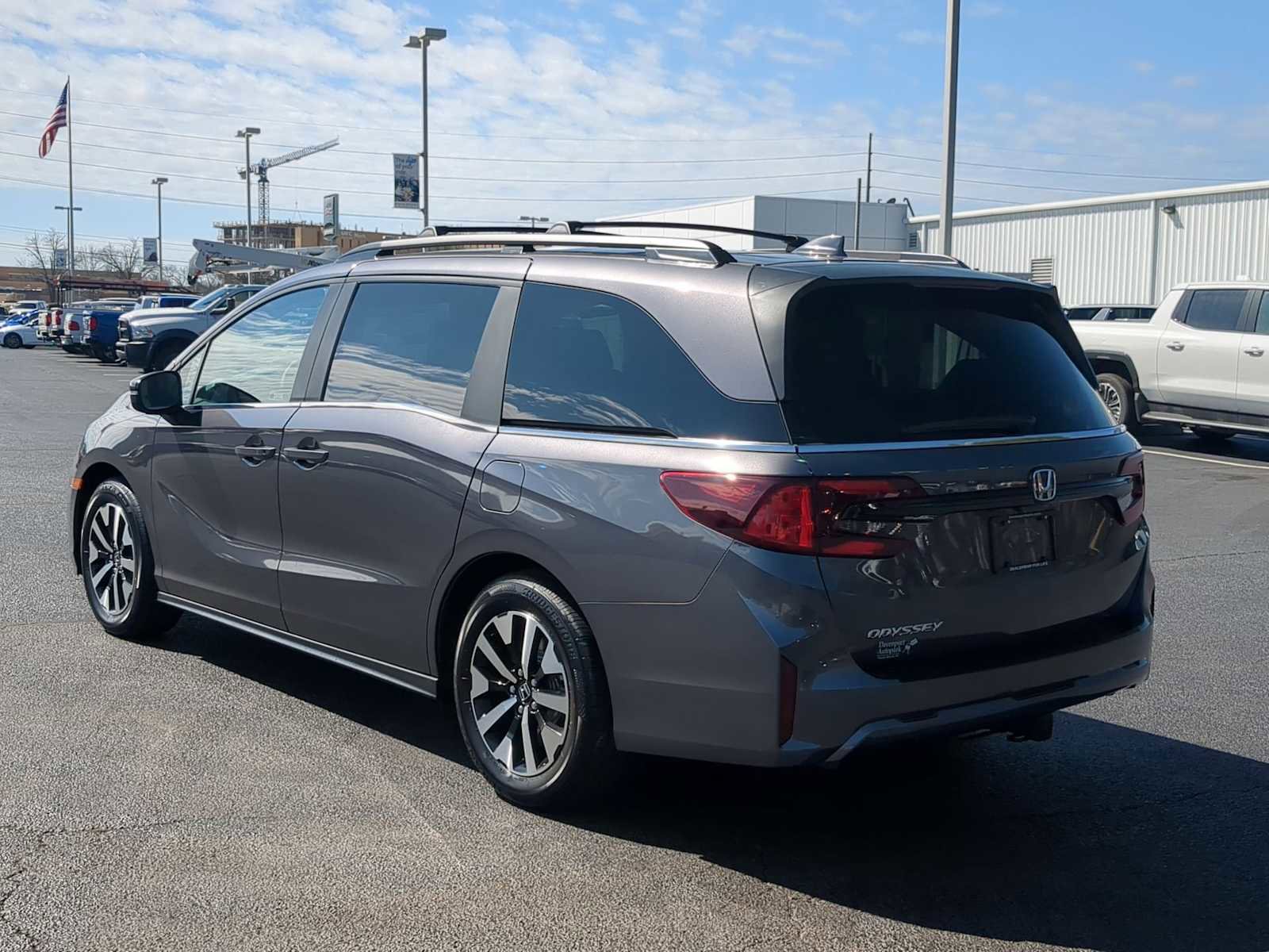New 2026 Honda Odyssey EX-L image 6
