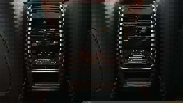 Used 2026 BMW X6 xDrive40i image 29