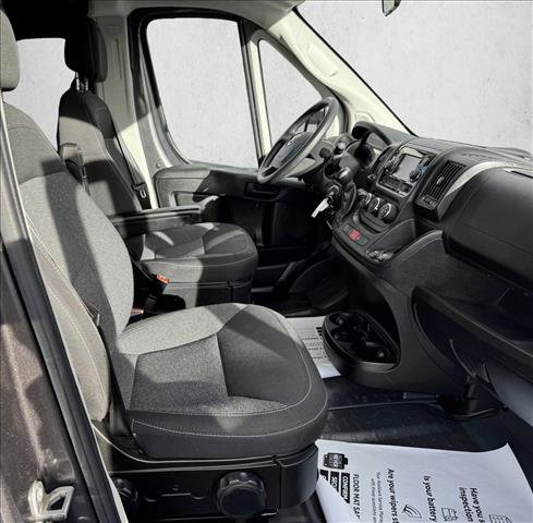 Used 2021 RAM ProMaster 3500 w/ Premium Appearance Group image 18