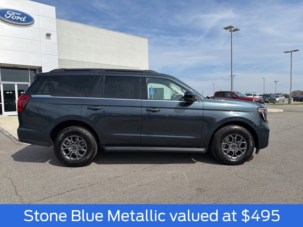 Certified 2025 Ford Expedition Active image 2