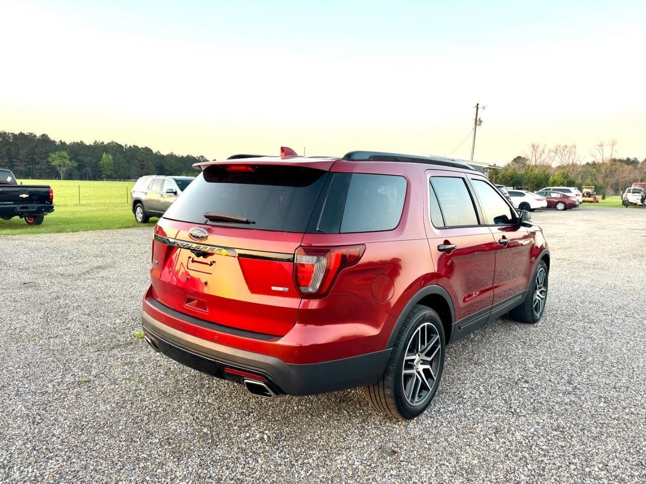 Used 2017 Ford Explorer Sport w/ Equipment Group 401A image 8