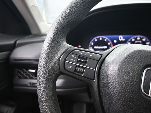 Used 2023 Honda Accord EX image 14