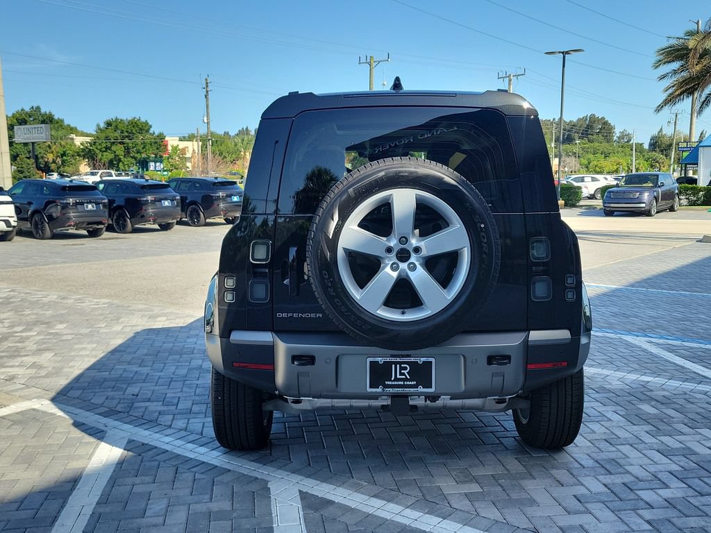 New 2026 Land Rover Defender 110 S AWD/4WD image 4