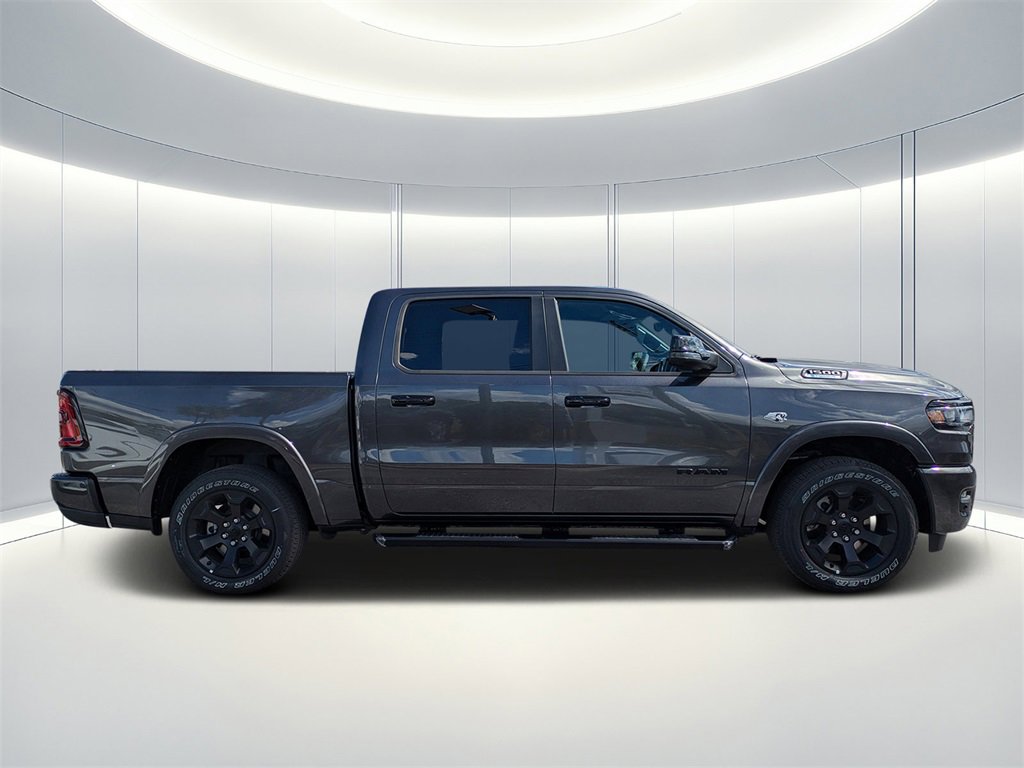 New 2026 RAM 1500 4x4 Crew Cab image 2