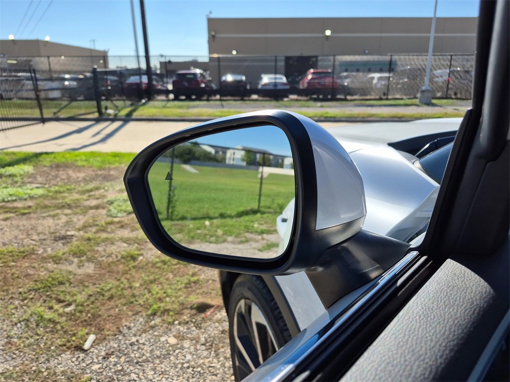 Used 2024 Mitsubishi Outlander 4WD Plug-In Hybrid image 35