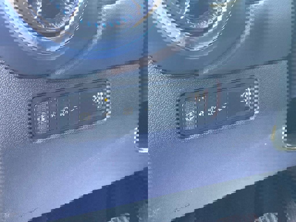 New 2026 Chevrolet Equinox EV LT image 20