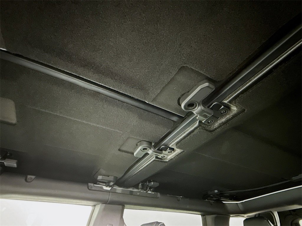 Used 2023 Ford Bronco Badlands image 23