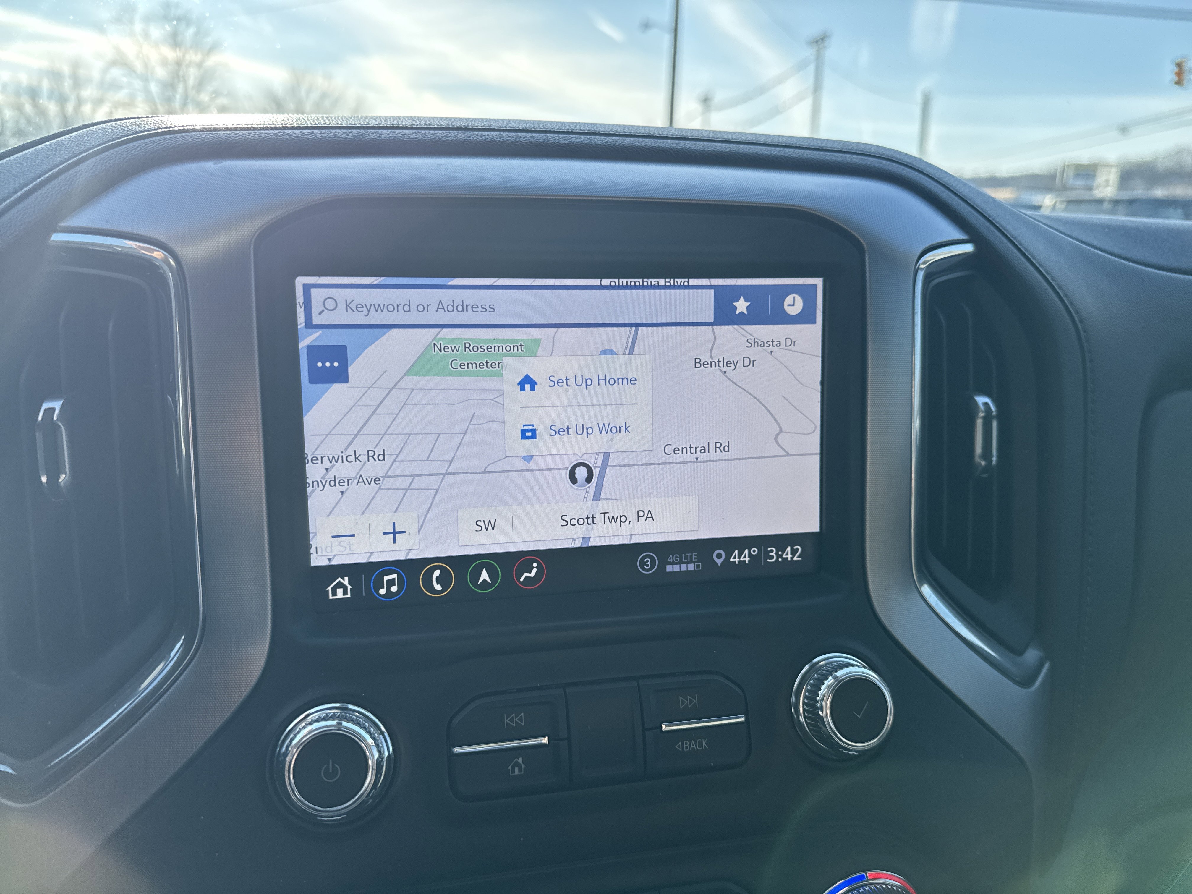 Used 2020 GMC Sierra 1500 SLT w/ SLT Convenience Package image 27