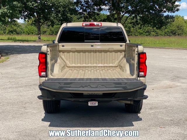 Used 2024 Chevrolet Colorado Z71 w/ LPO, Dark Essentials Package AWD/4WD image 12
