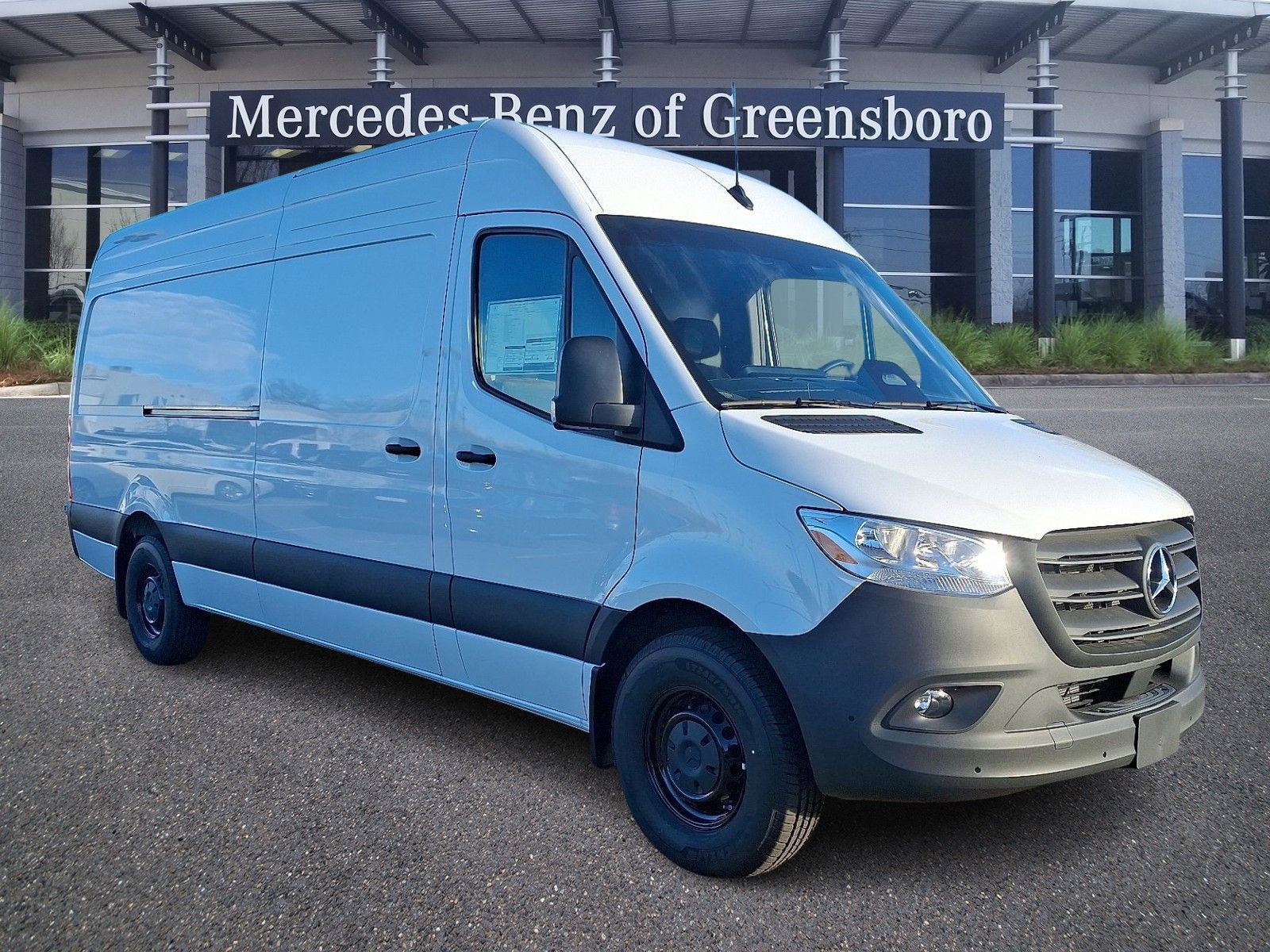 New 2025 Mercedes-Benz Sprinter 2500 image 2