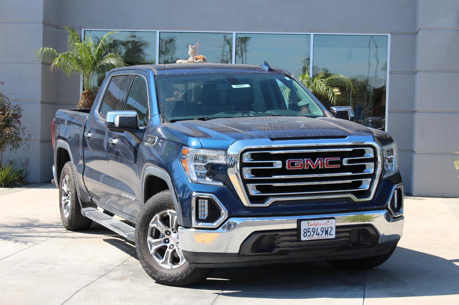 Used 2020 GMC Sierra 1500 SLT w/ SLT Convenience Package image 2