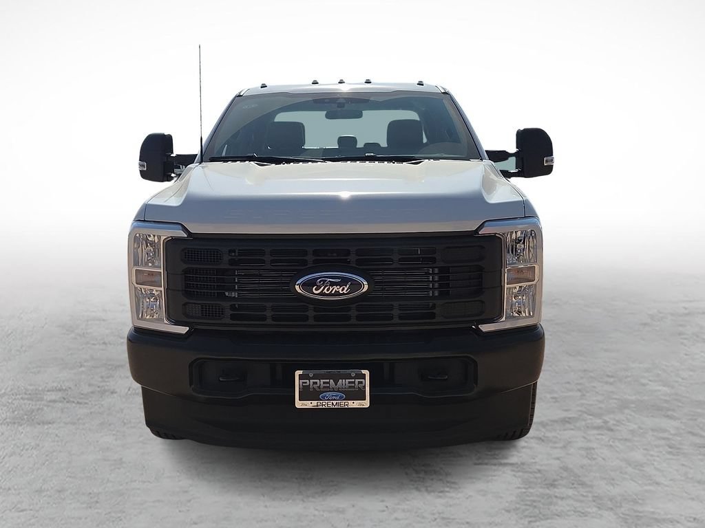New 2026 Ford F350 XL AWD/4WD image 3