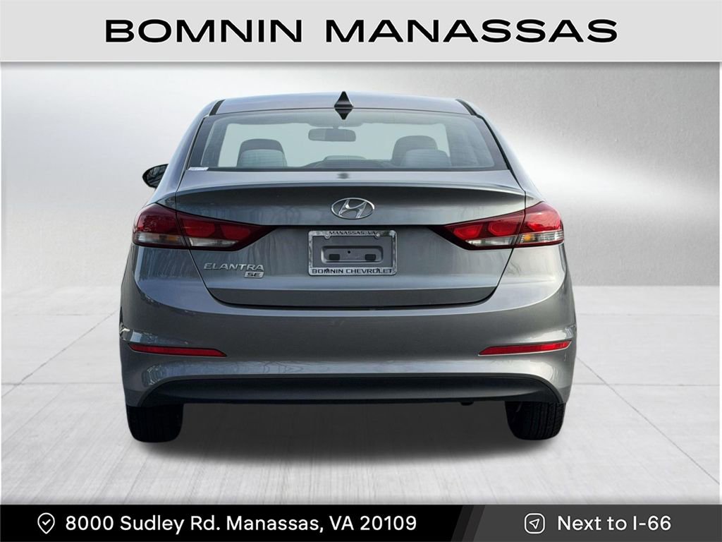 Used 2017 Hyundai Elantra SE FWD image 5