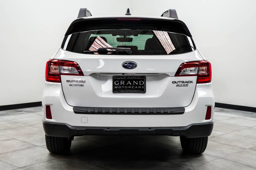 Used 2017 Subaru Outback 2.5i Limited AWD/4WD image 9