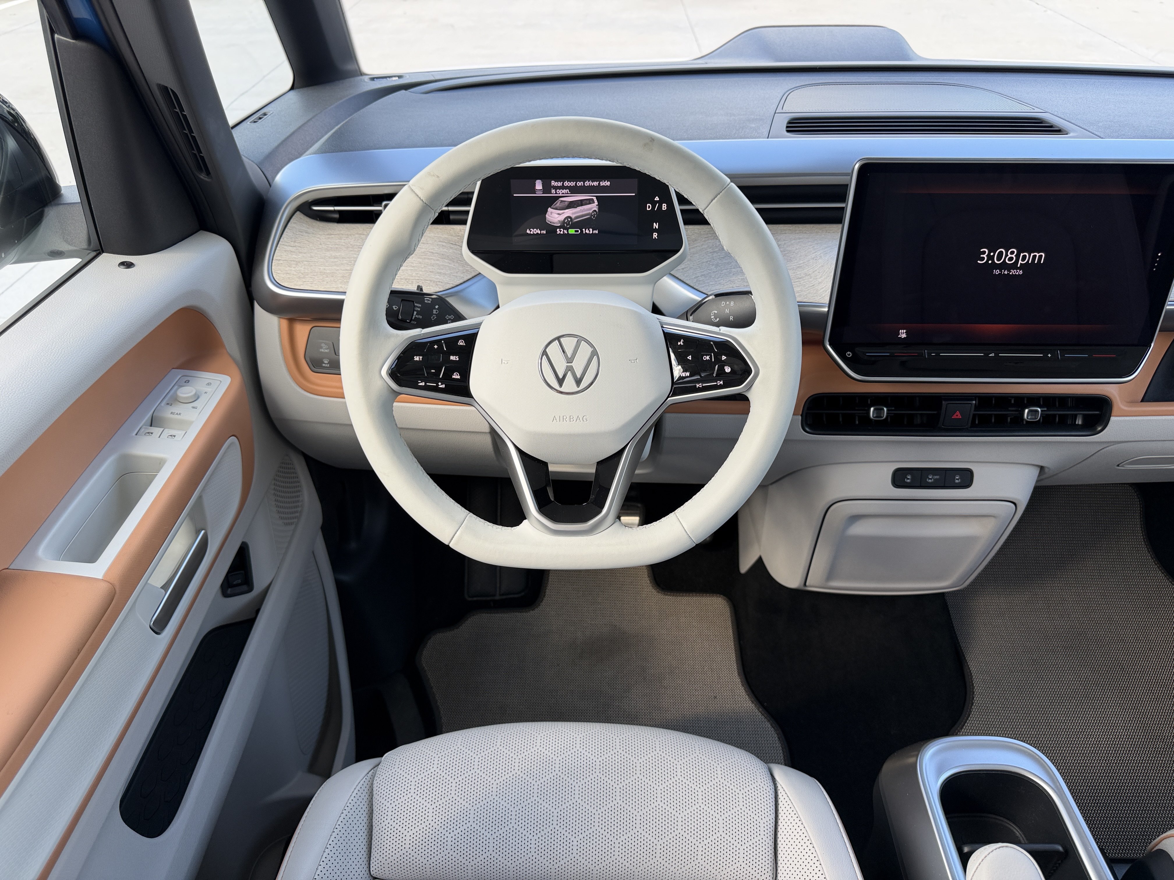 Used 2025 Volkswagen ID. Buzz 1st Edition RWD image 15