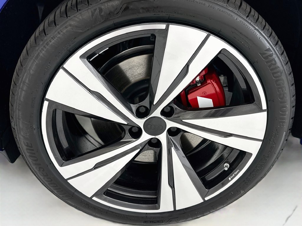 New 2026 Audi SQ5 Premium Plus AWD/4WD image 29