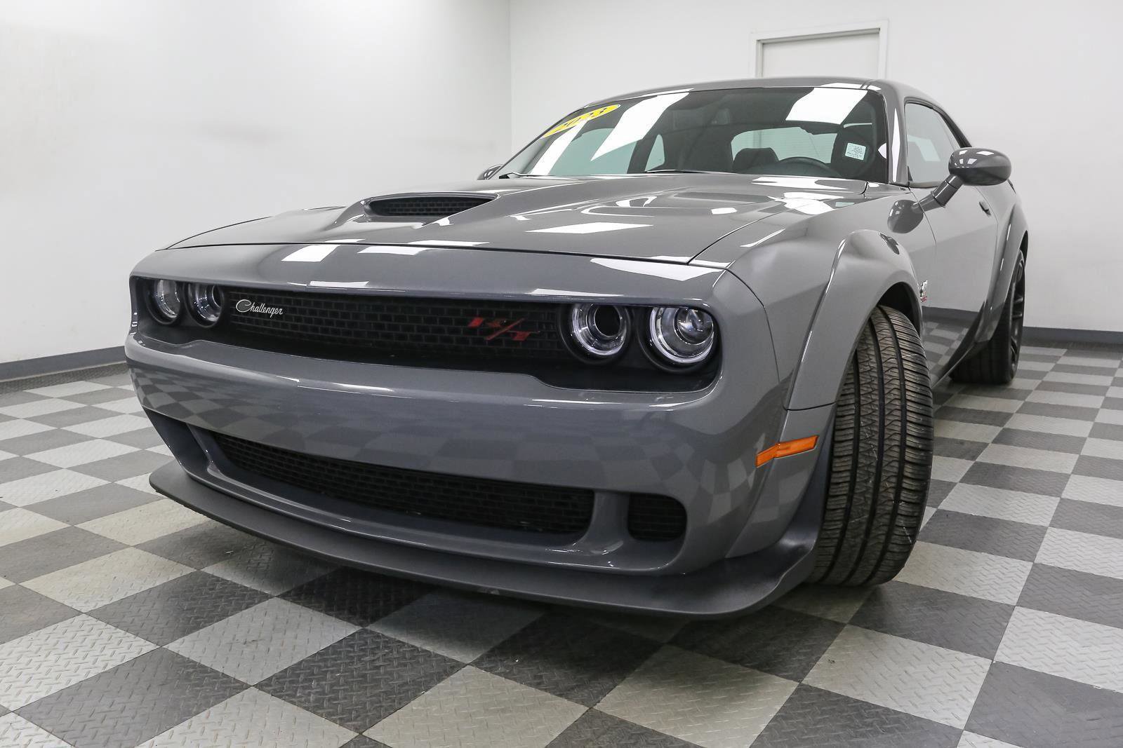 Used 2023 Dodge Challenger R/T Scat Pack image 4
