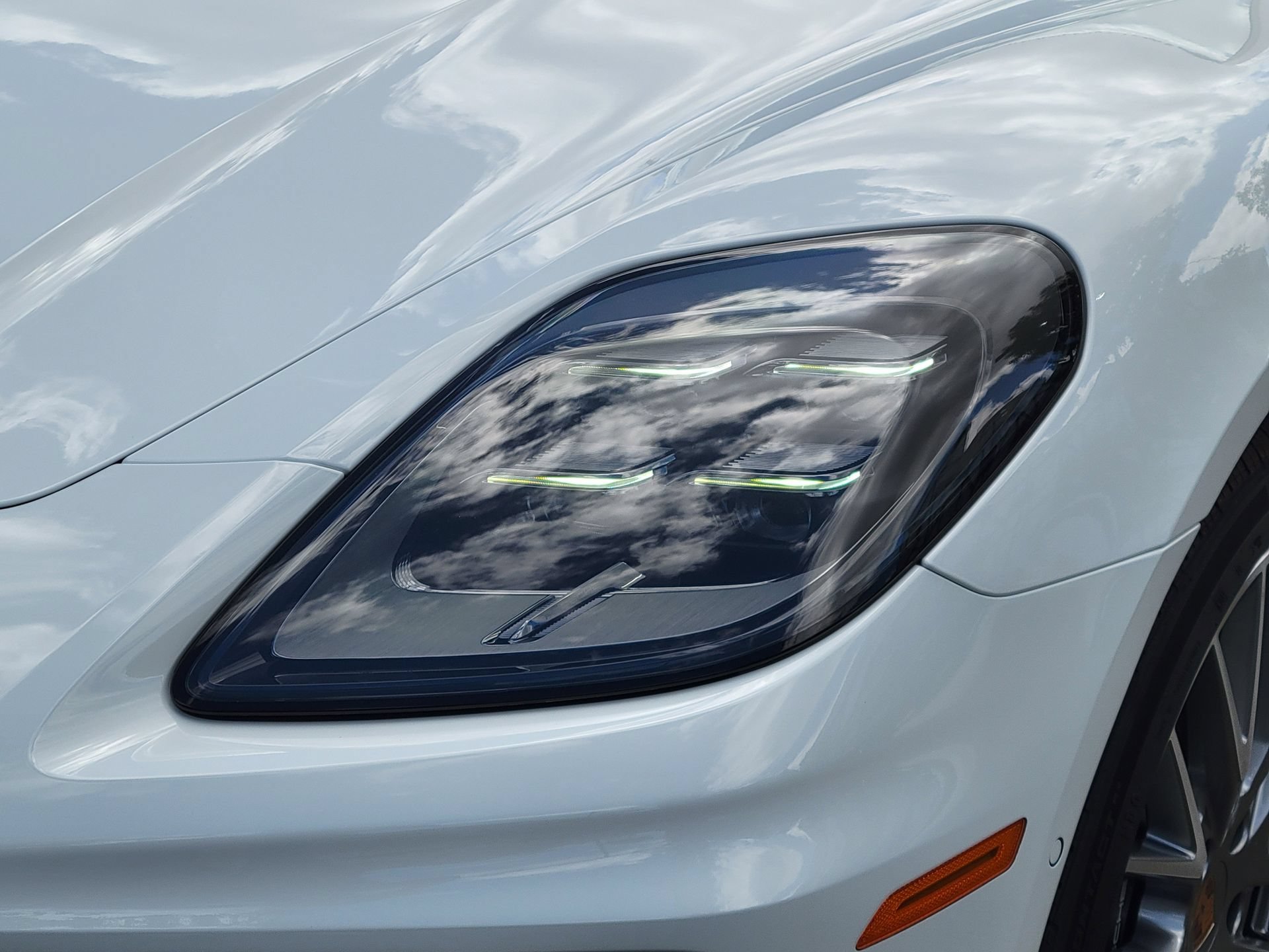 New 2026 Porsche Panamera RWD image 32